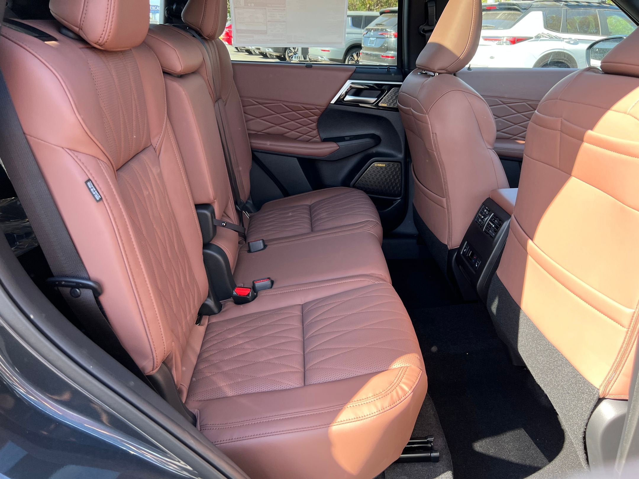 2026 Mitsubishi Outlander SEL