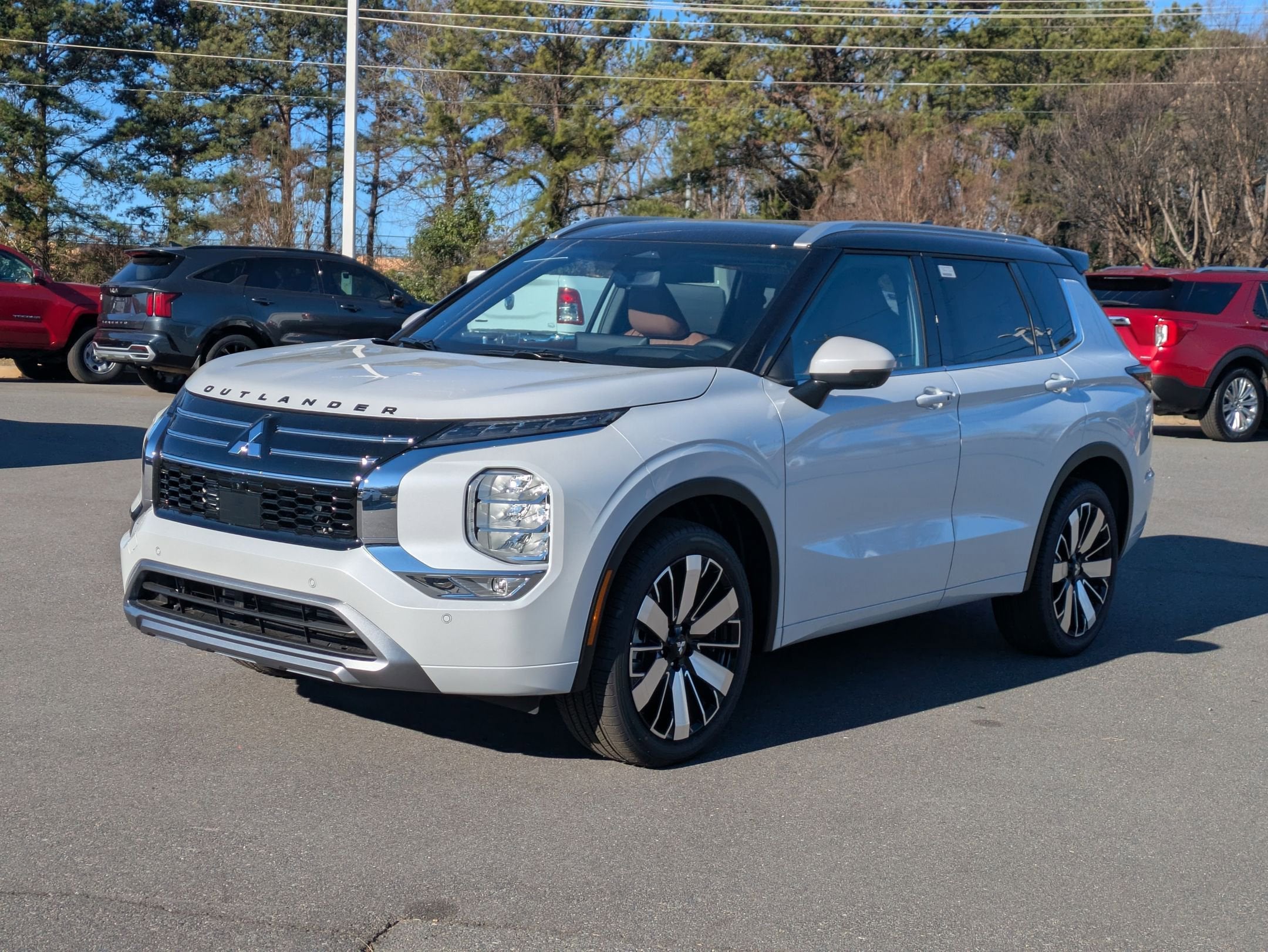 2026 Mitsubishi Outlander SEL