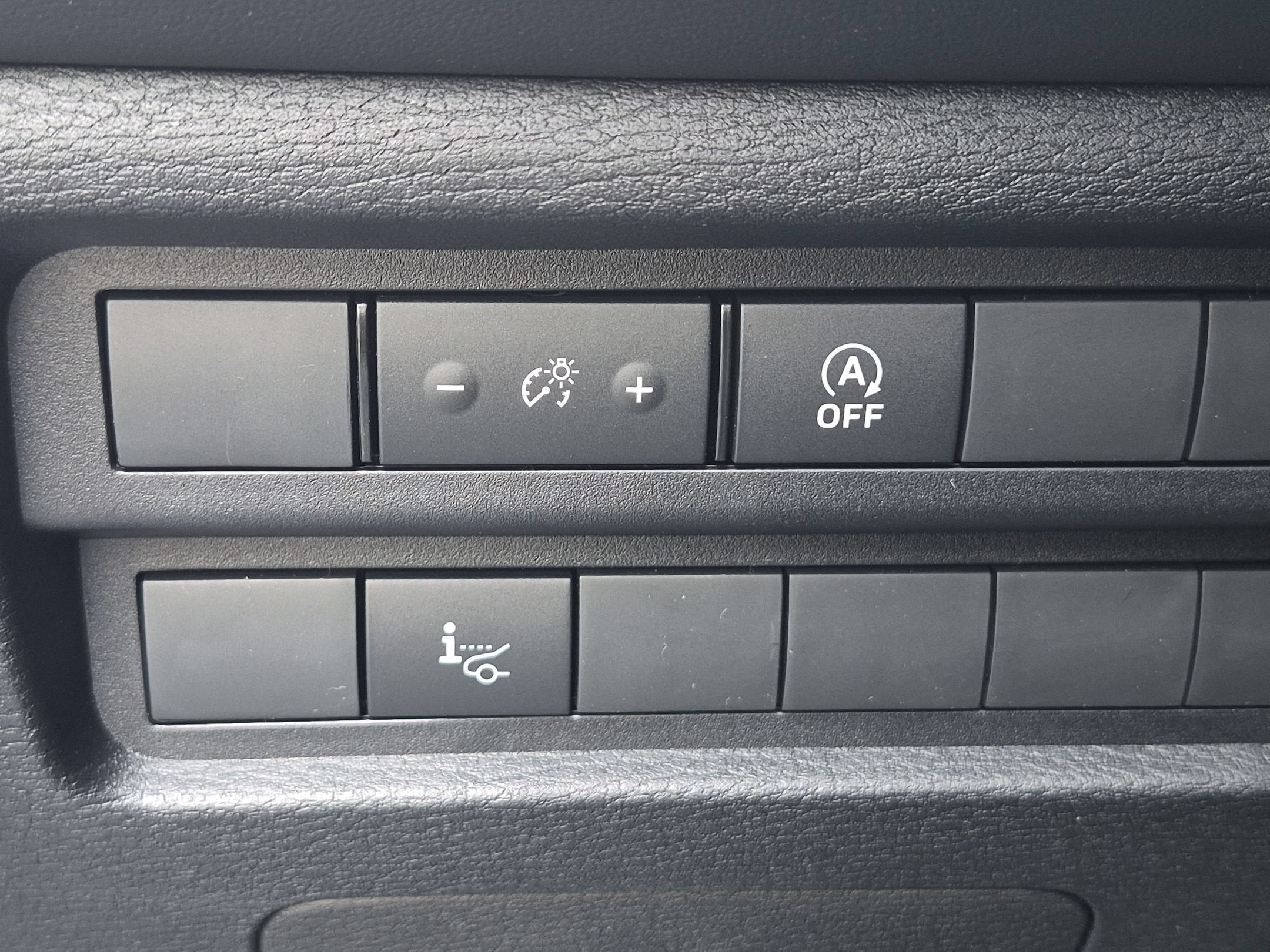 2026 Mitsubishi Outlander Black Edition