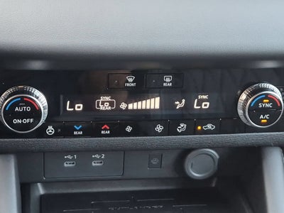 2026 Mitsubishi Outlander Black Edition