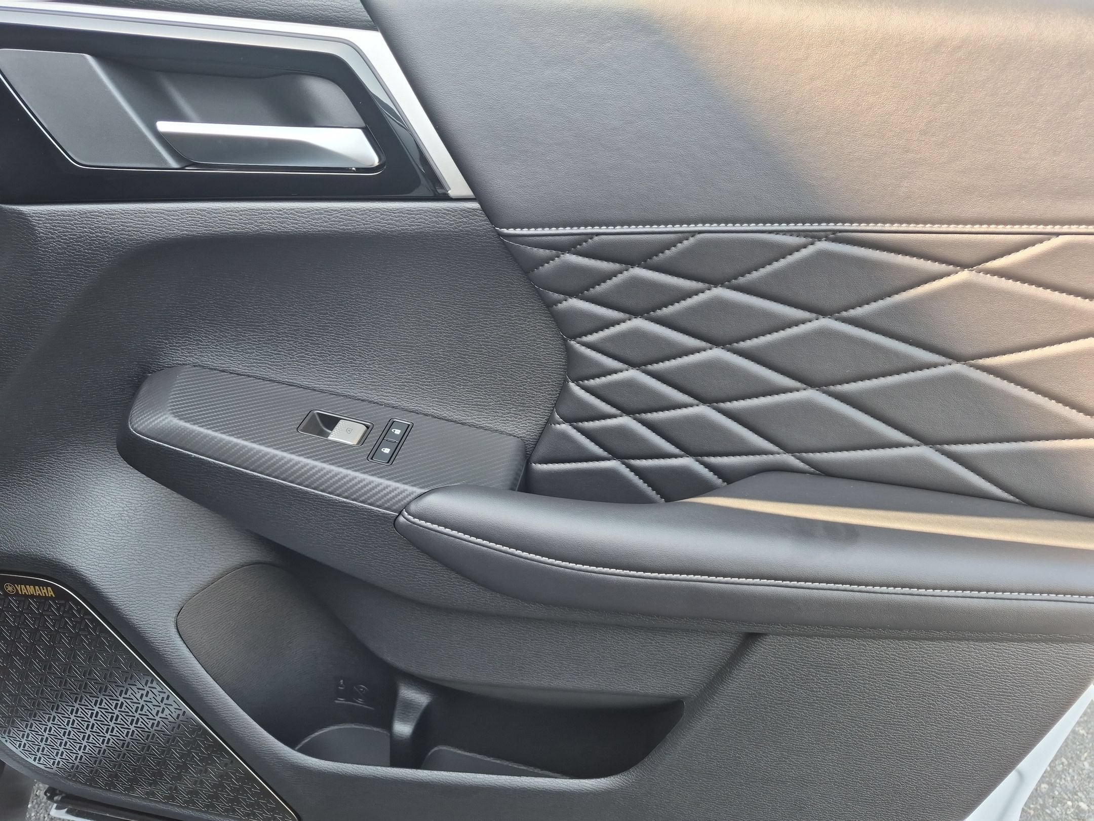 2026 Mitsubishi Outlander Black Edition