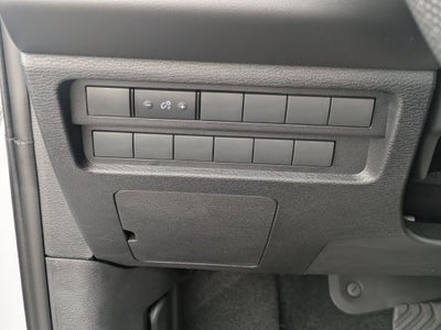 2025 Mitsubishi Outlander ES