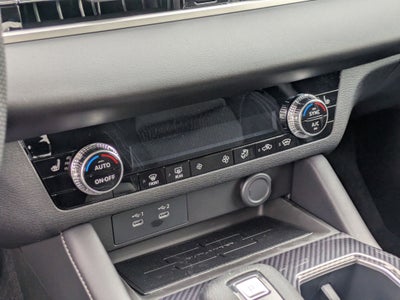 2025 Mitsubishi Outlander ES