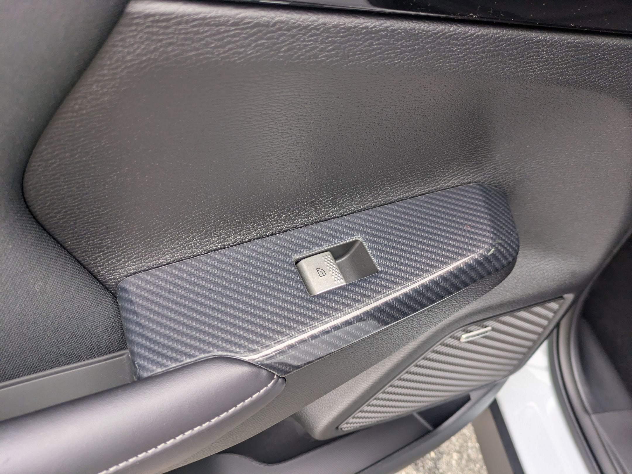 2025 Mitsubishi Outlander ES