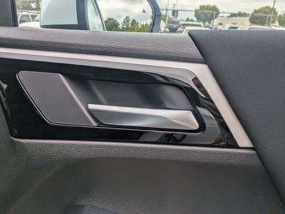 2025 Mitsubishi Outlander ES