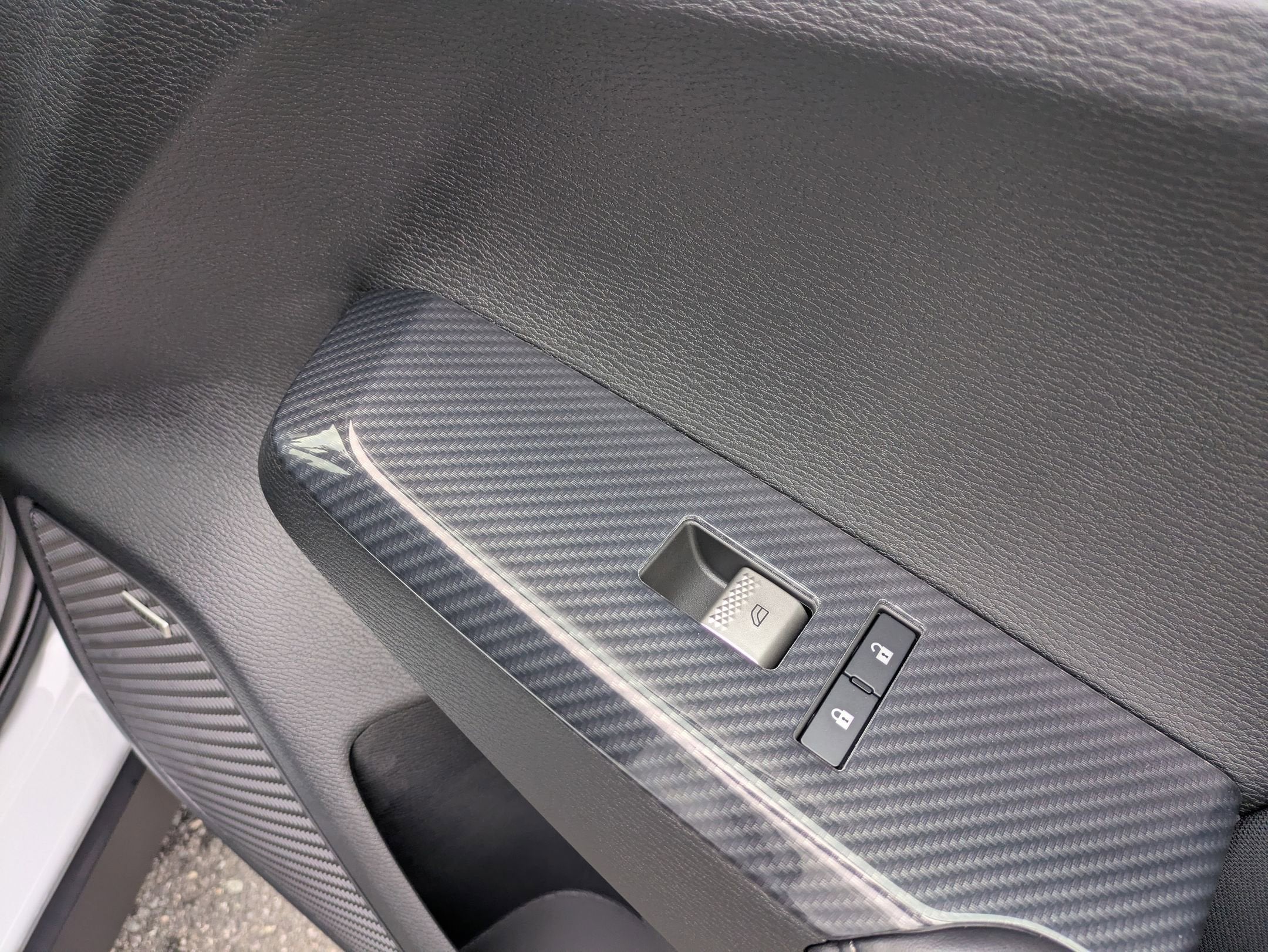 2025 Mitsubishi Outlander ES