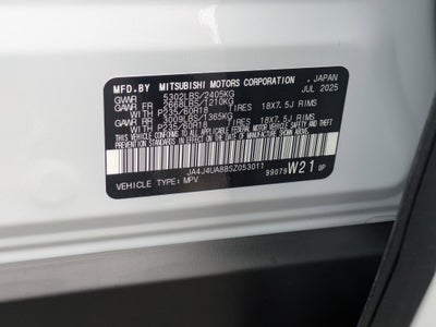 2025 Mitsubishi Outlander ES