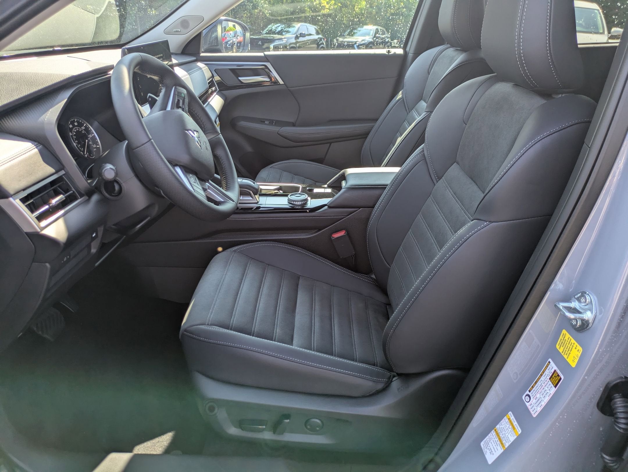 2025 Mitsubishi Outlander Trail Edition