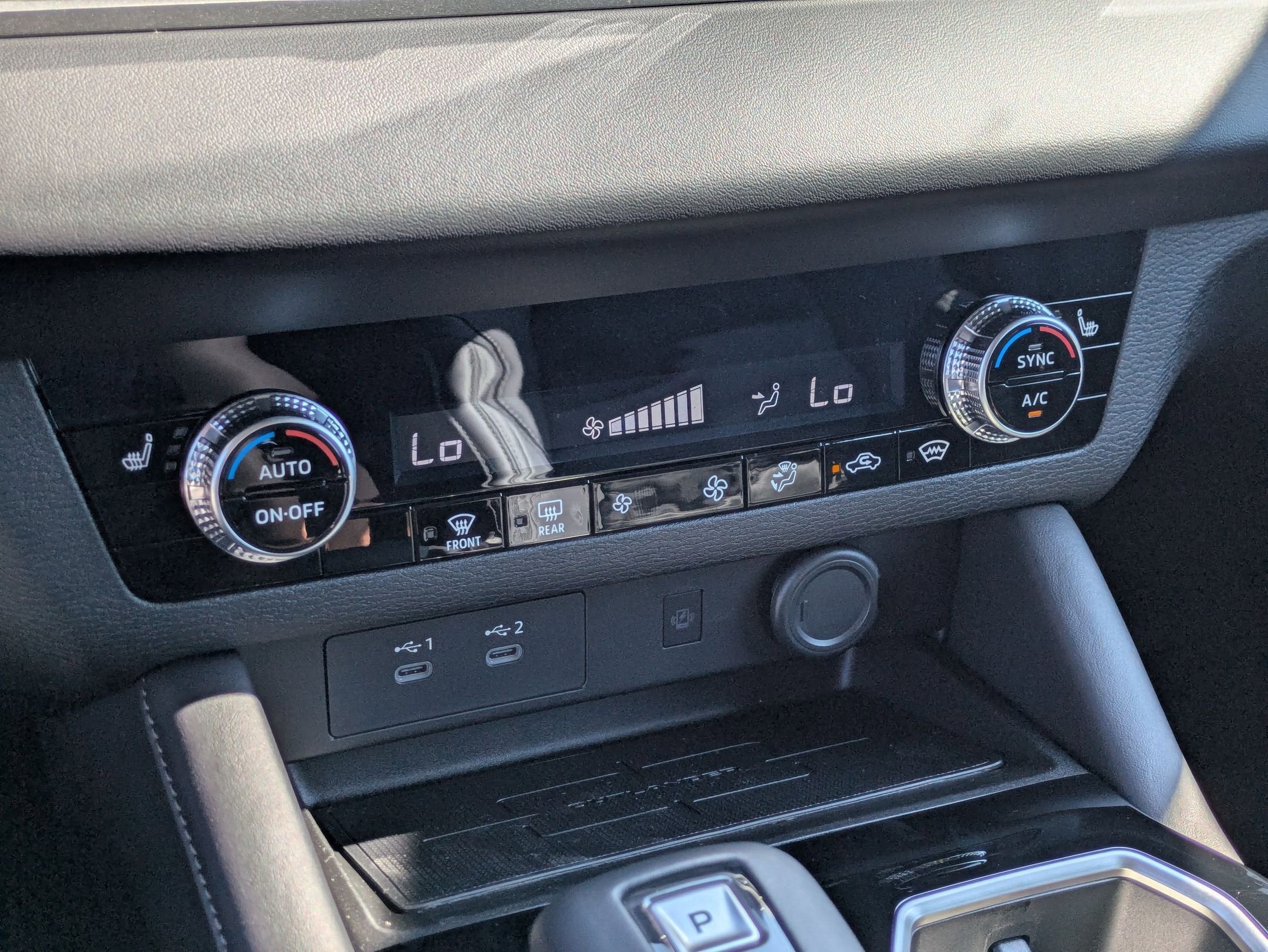 2025 Mitsubishi Outlander Trail Edition