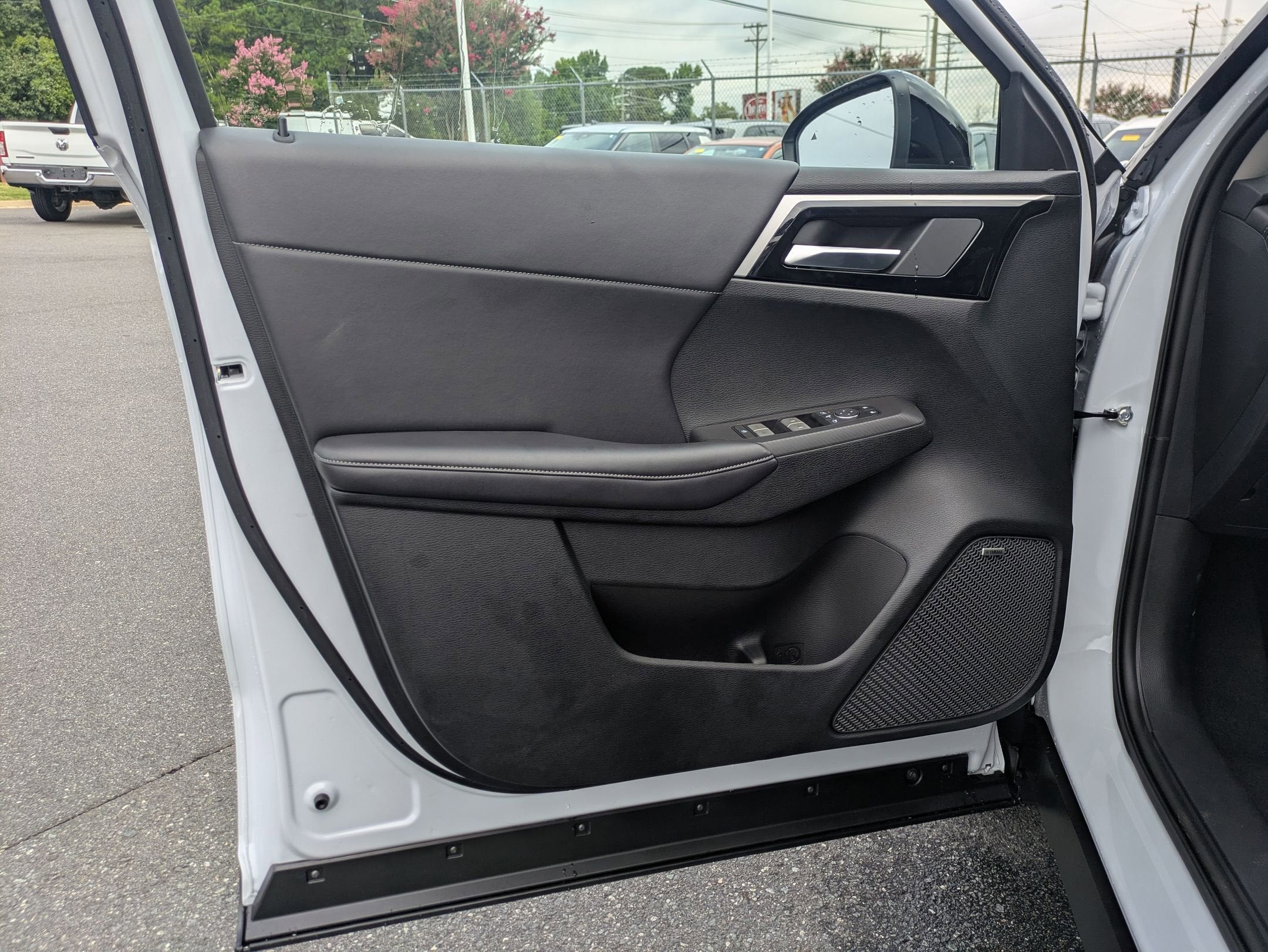 2025 Mitsubishi Outlander Trail Edition