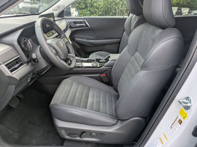 2025 Mitsubishi Outlander Trail Edition