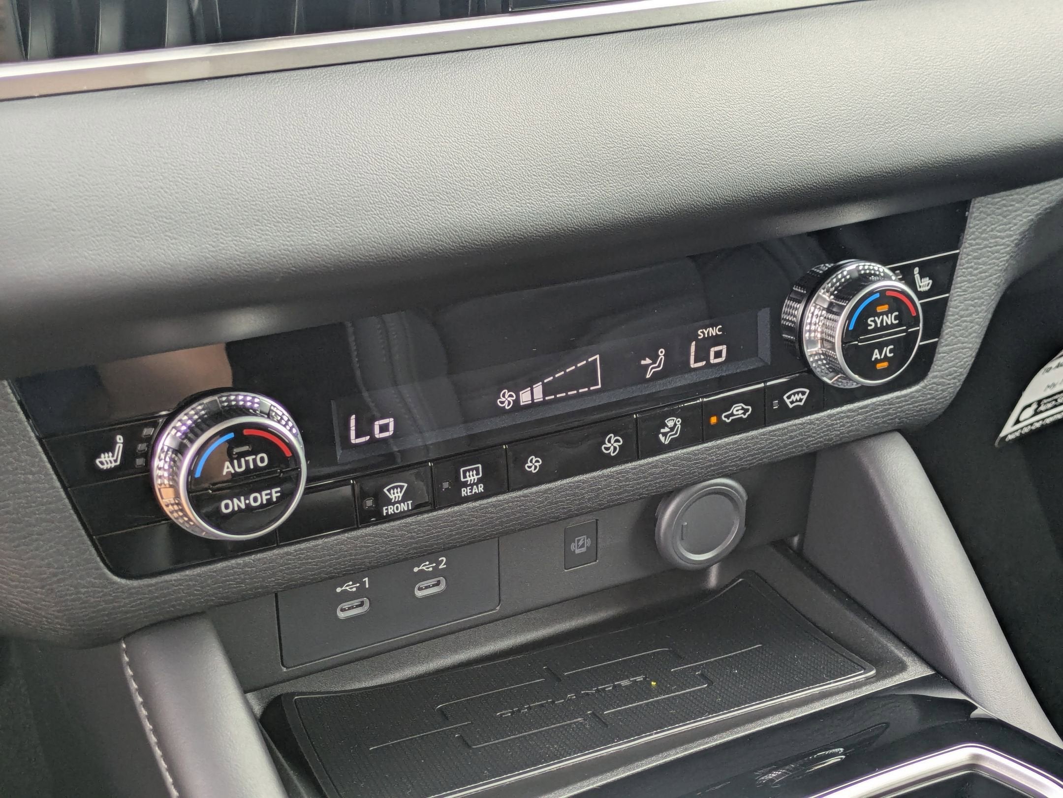 2025 Mitsubishi Outlander Trail Edition