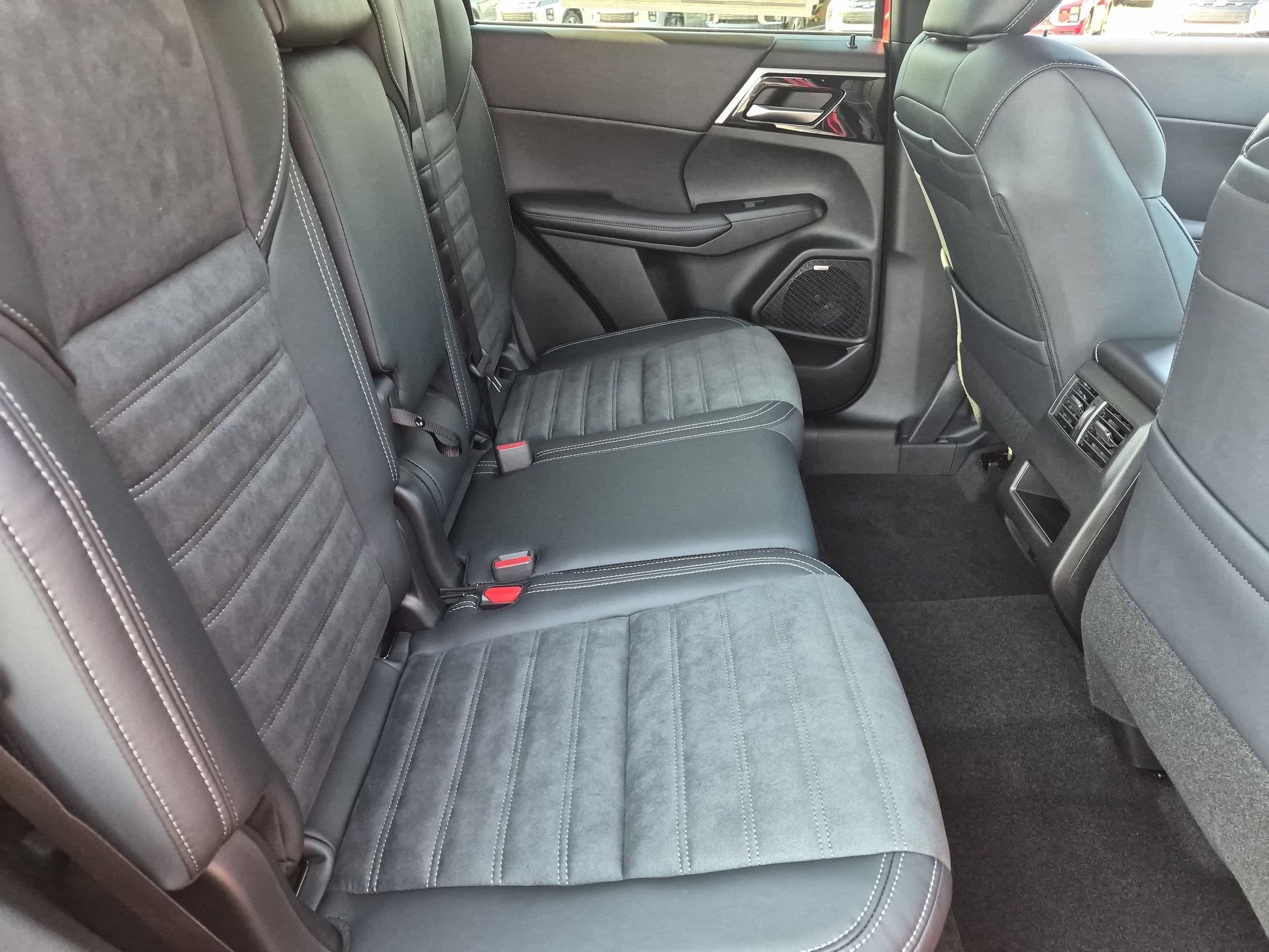 2026 Mitsubishi Outlander Ralliart