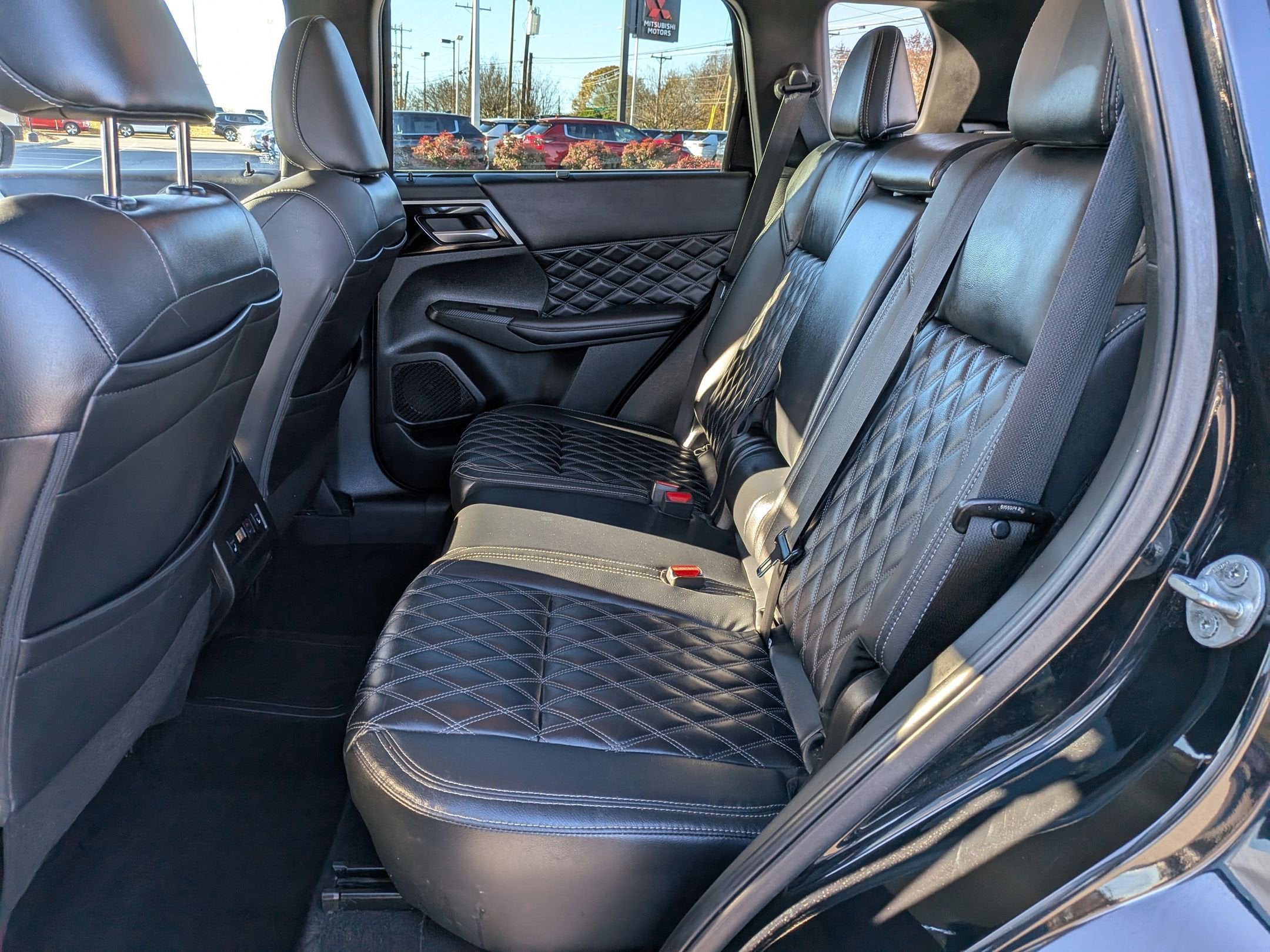 2023 Mitsubishi Outlander PHEV SEL