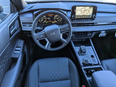 2025 Mitsubishi Outlander Plug-In Hybrid SEL Black Edition