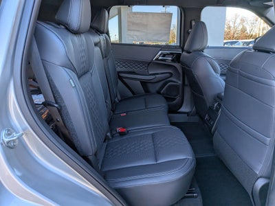 2025 Mitsubishi Outlander Plug-In Hybrid SEL Black Edition