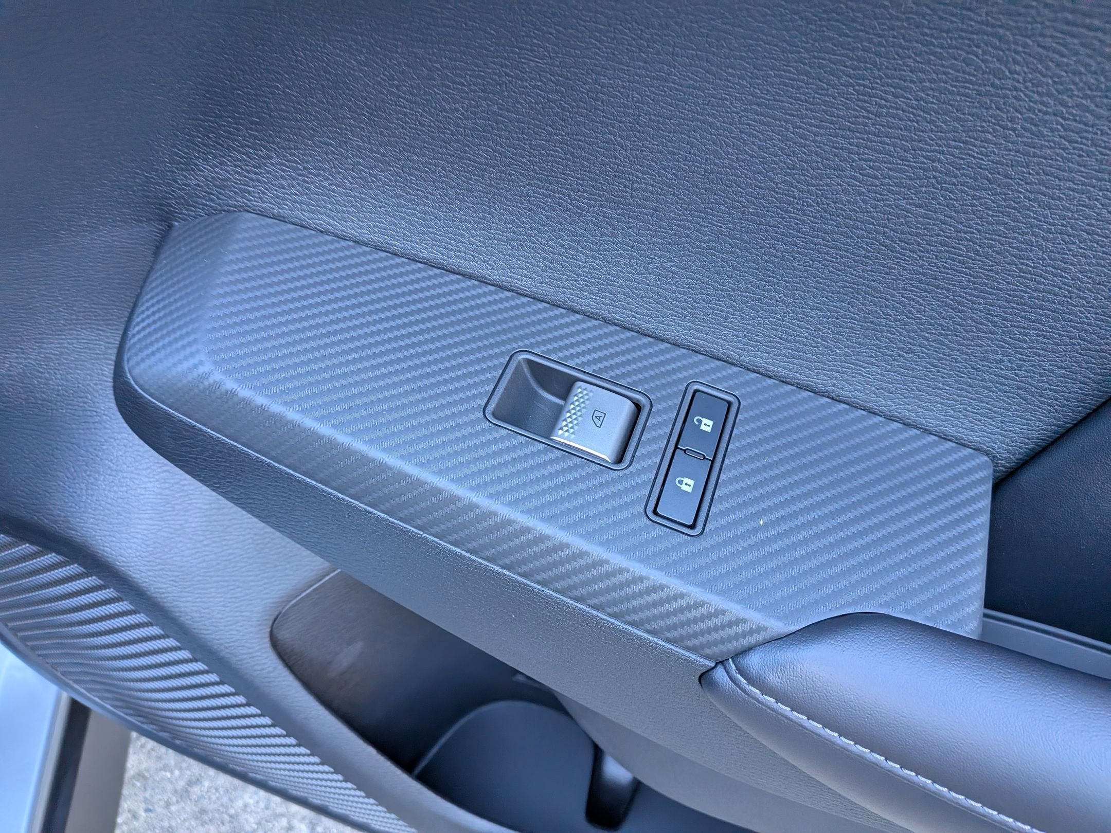 2025 Mitsubishi Outlander Plug-In Hybrid SEL Black Edition