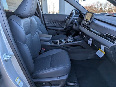 2025 Mitsubishi Outlander Plug-In Hybrid SEL Black Edition