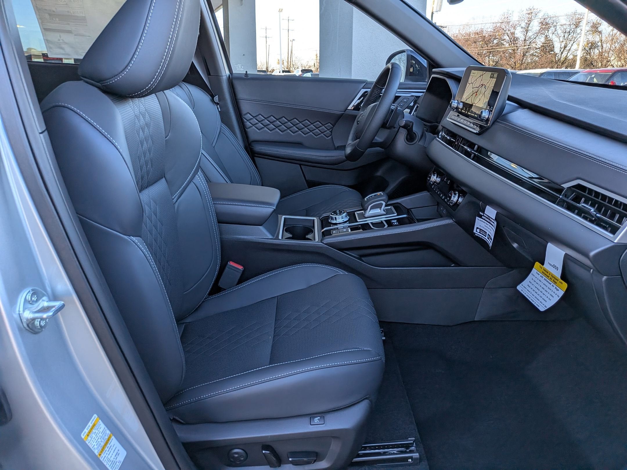 2025 Mitsubishi Outlander Plug-In Hybrid SEL Black Edition