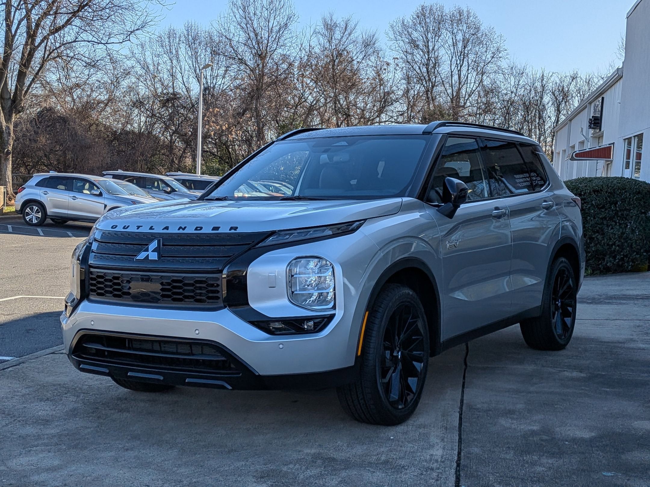 2025 Mitsubishi Outlander Plug-In Hybrid SEL Black Edition