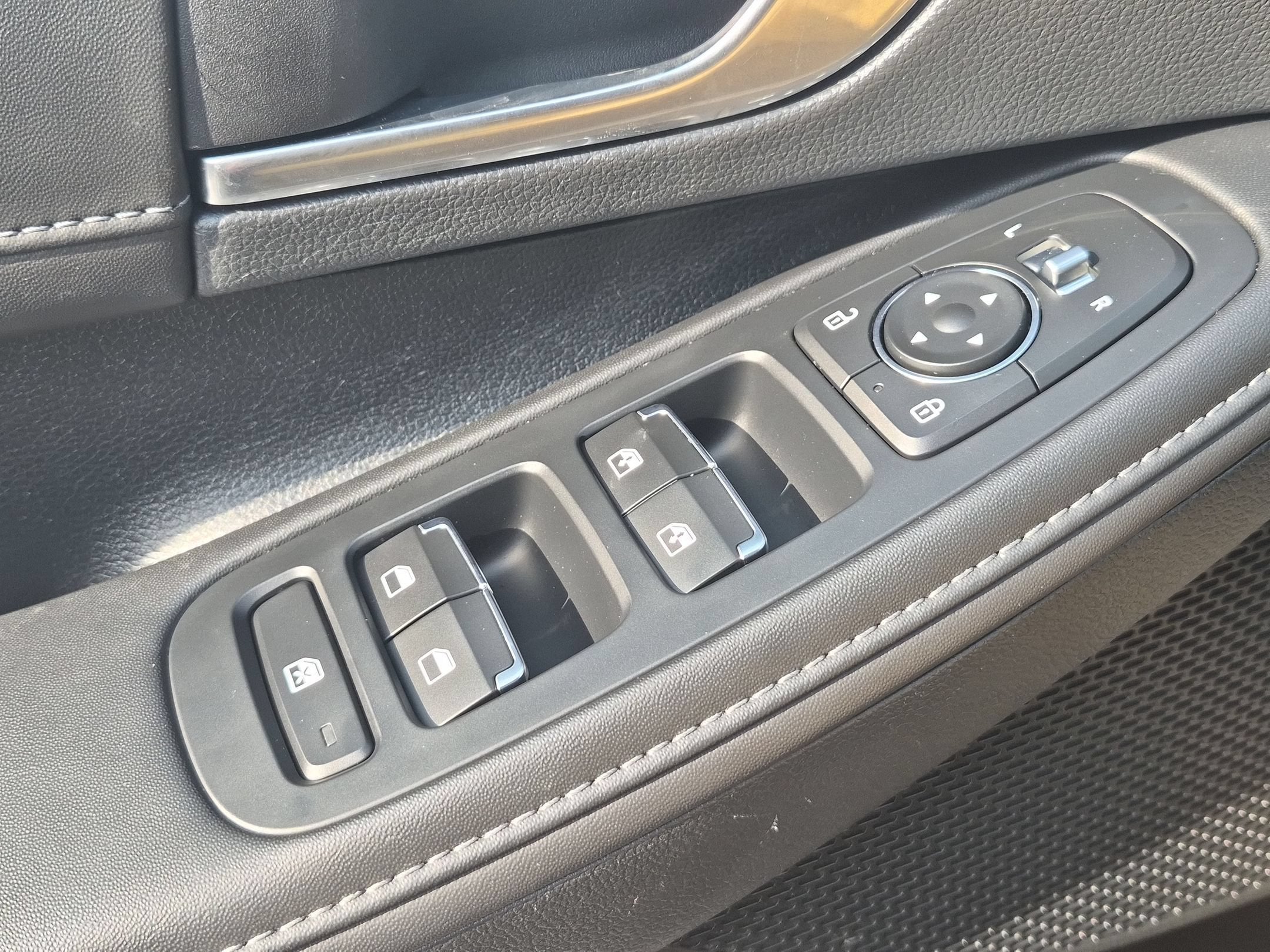 2023 Hyundai Sonata Hybrid Limited