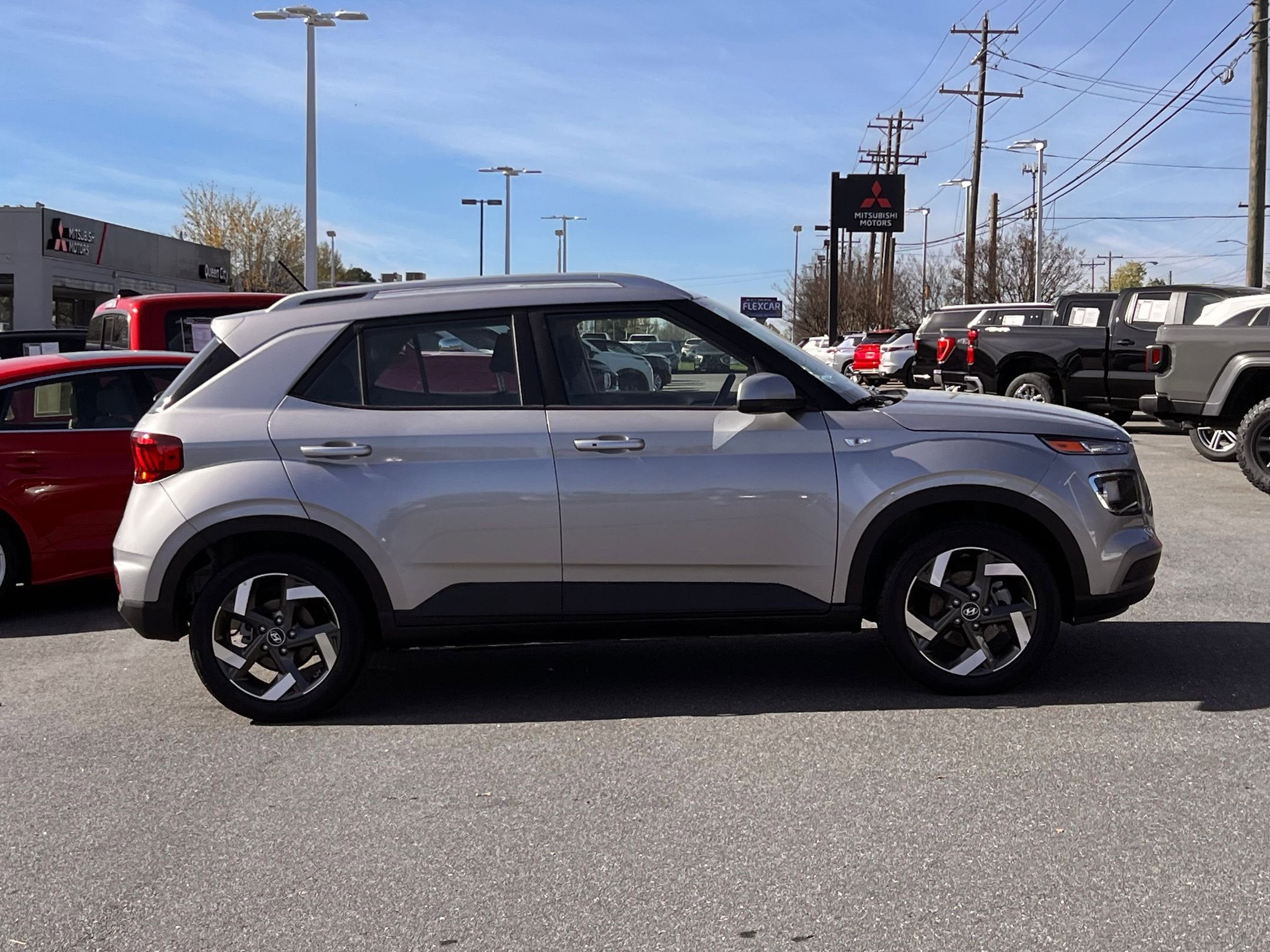 2025 Hyundai Venue SEL