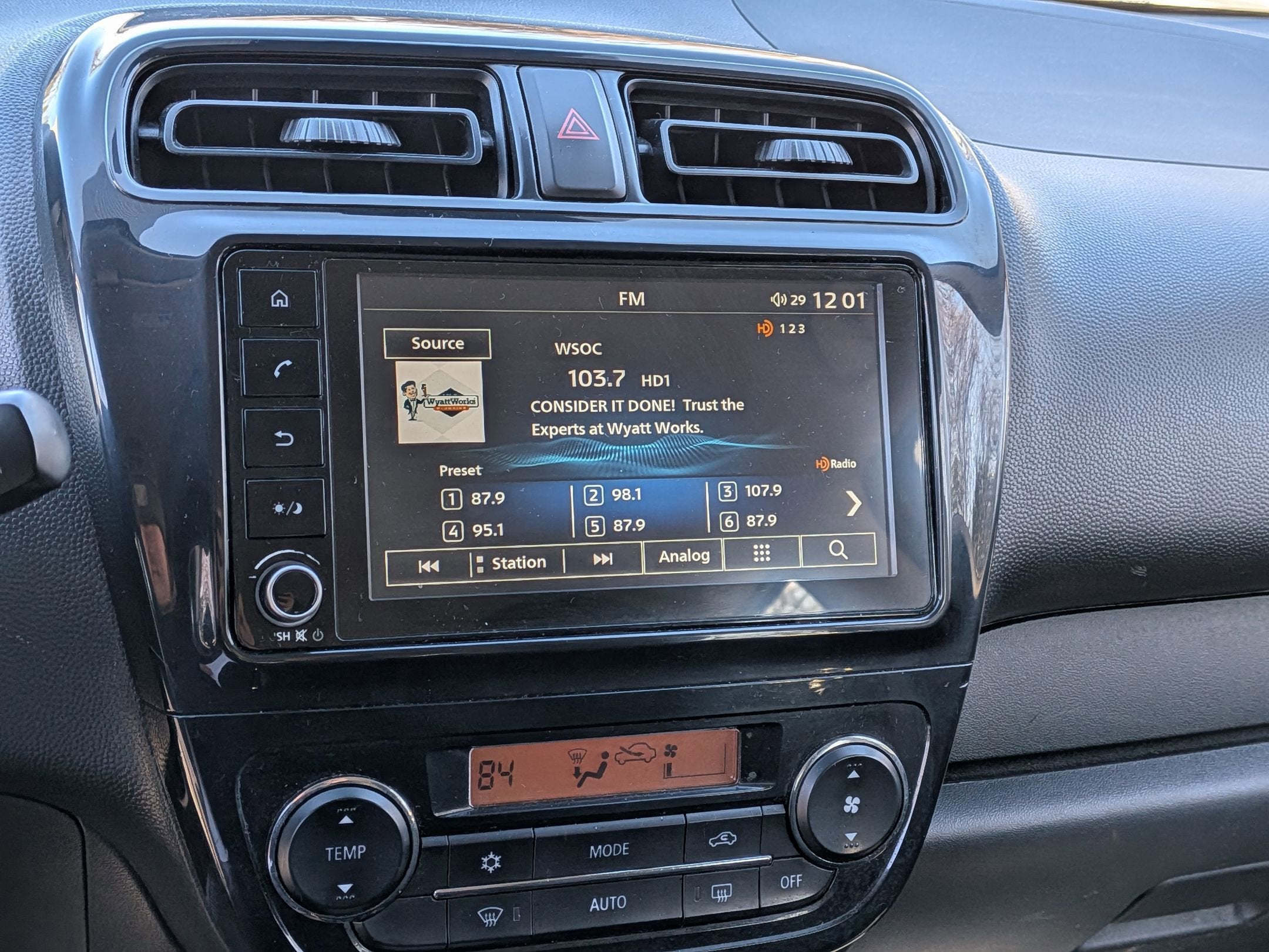 2021 Mitsubishi Mirage ES