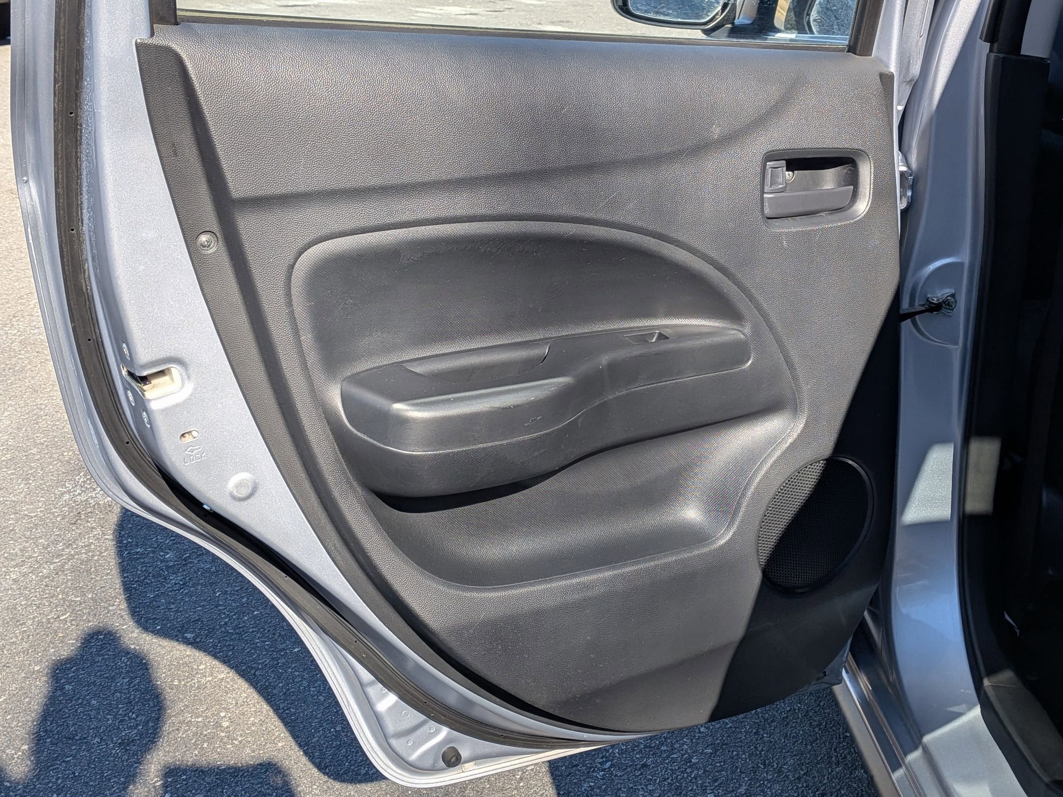 2021 Mitsubishi Mirage ES