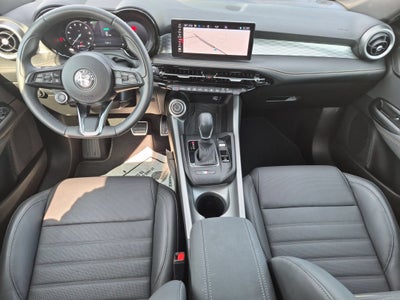 2025 Alfa Romeo Tonale Base