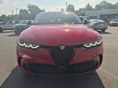 2025 Alfa Romeo Tonale Base